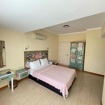 Hotel Dalos Гьочек Екстериор снимка