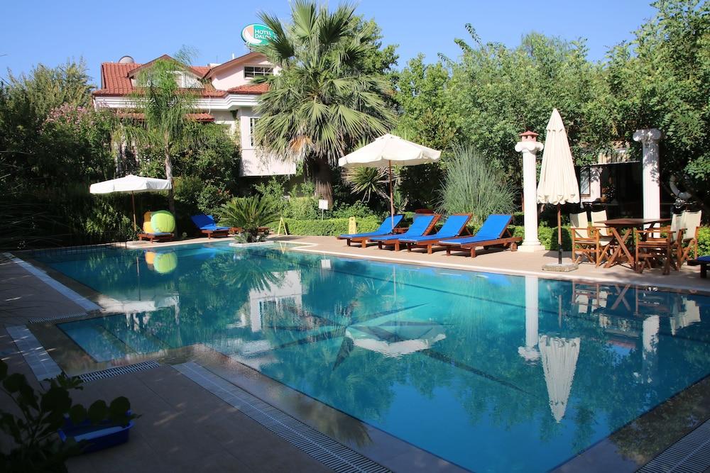 Hotel Dalos Гьочек Екстериор снимка