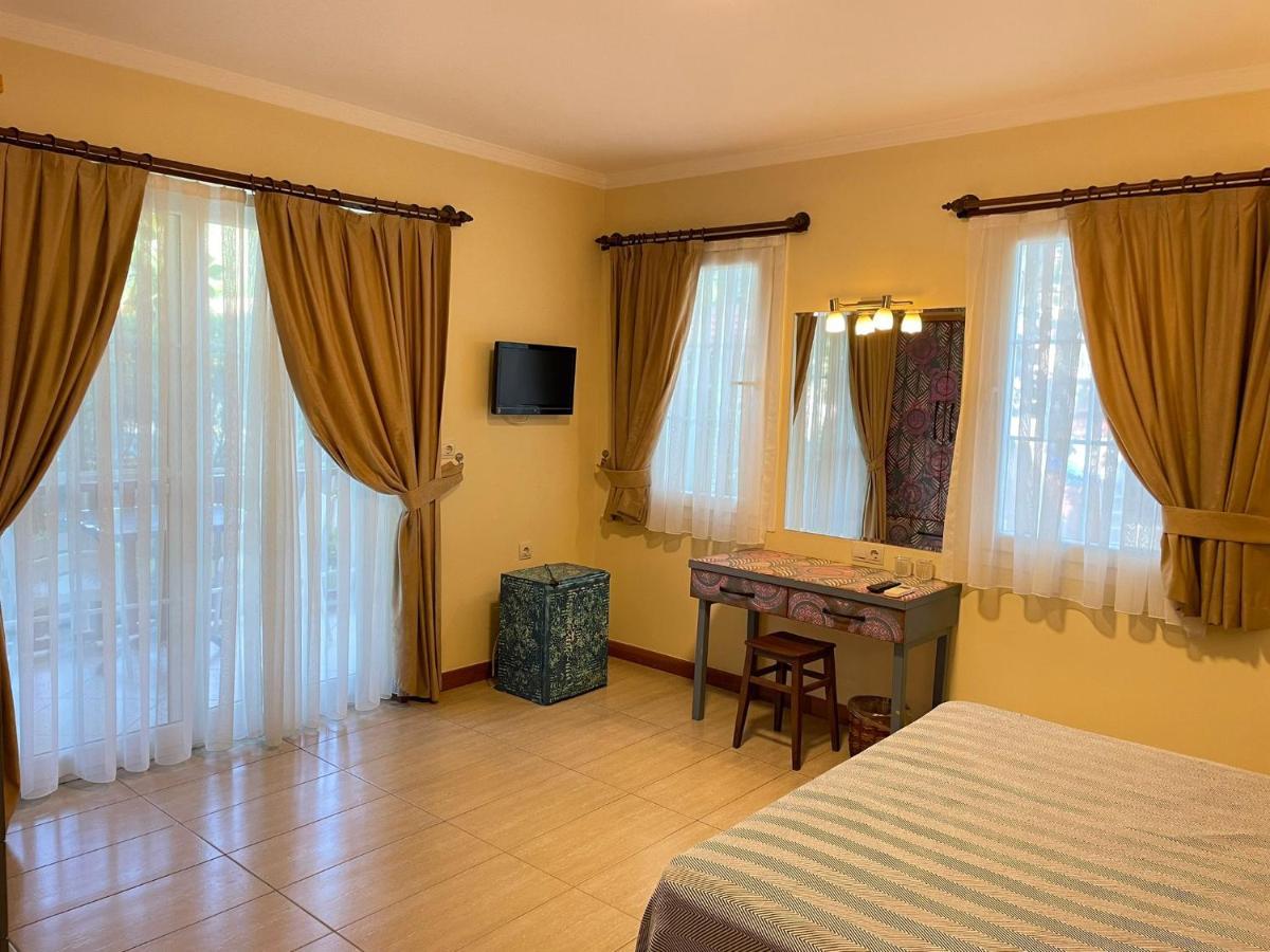 Hotel Dalos Гьочек Екстериор снимка