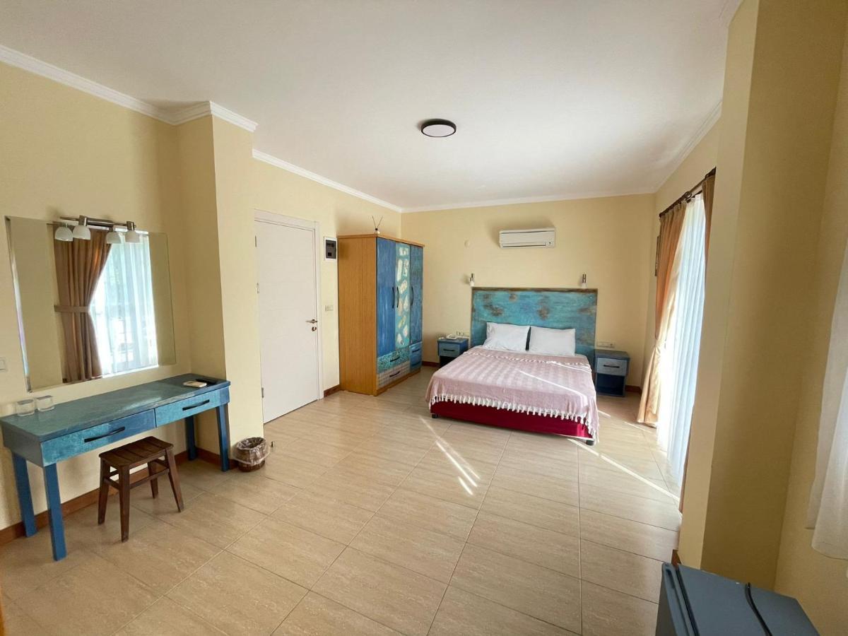 Hotel Dalos Гьочек Екстериор снимка