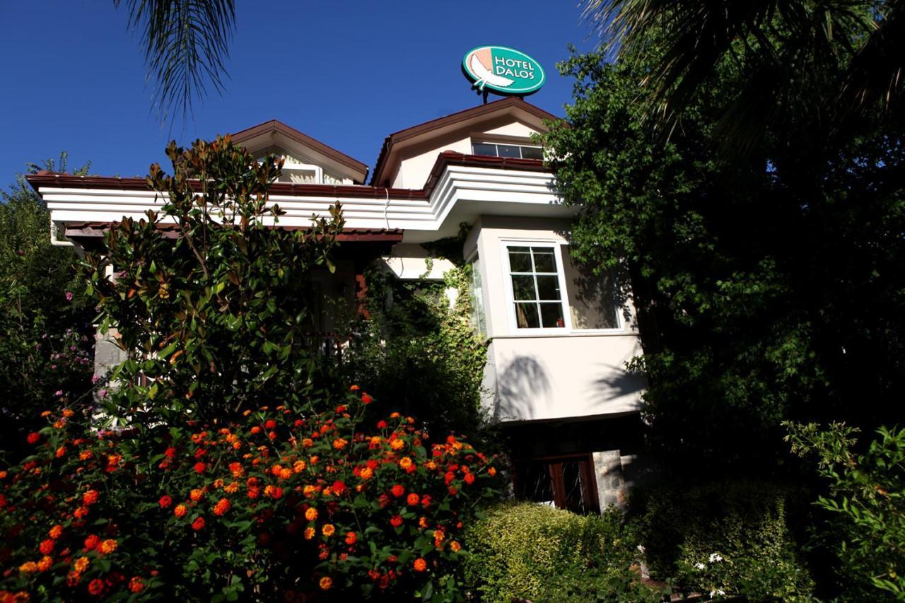 Hotel Dalos Гьочек Екстериор снимка
