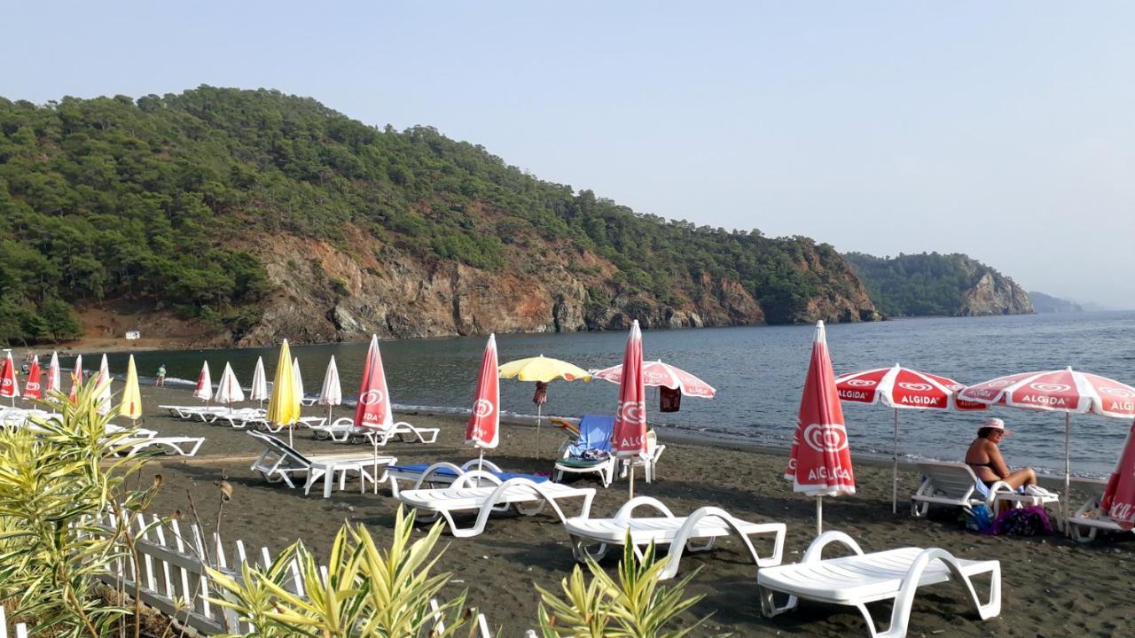 Hotel Dalos Гьочек Екстериор снимка