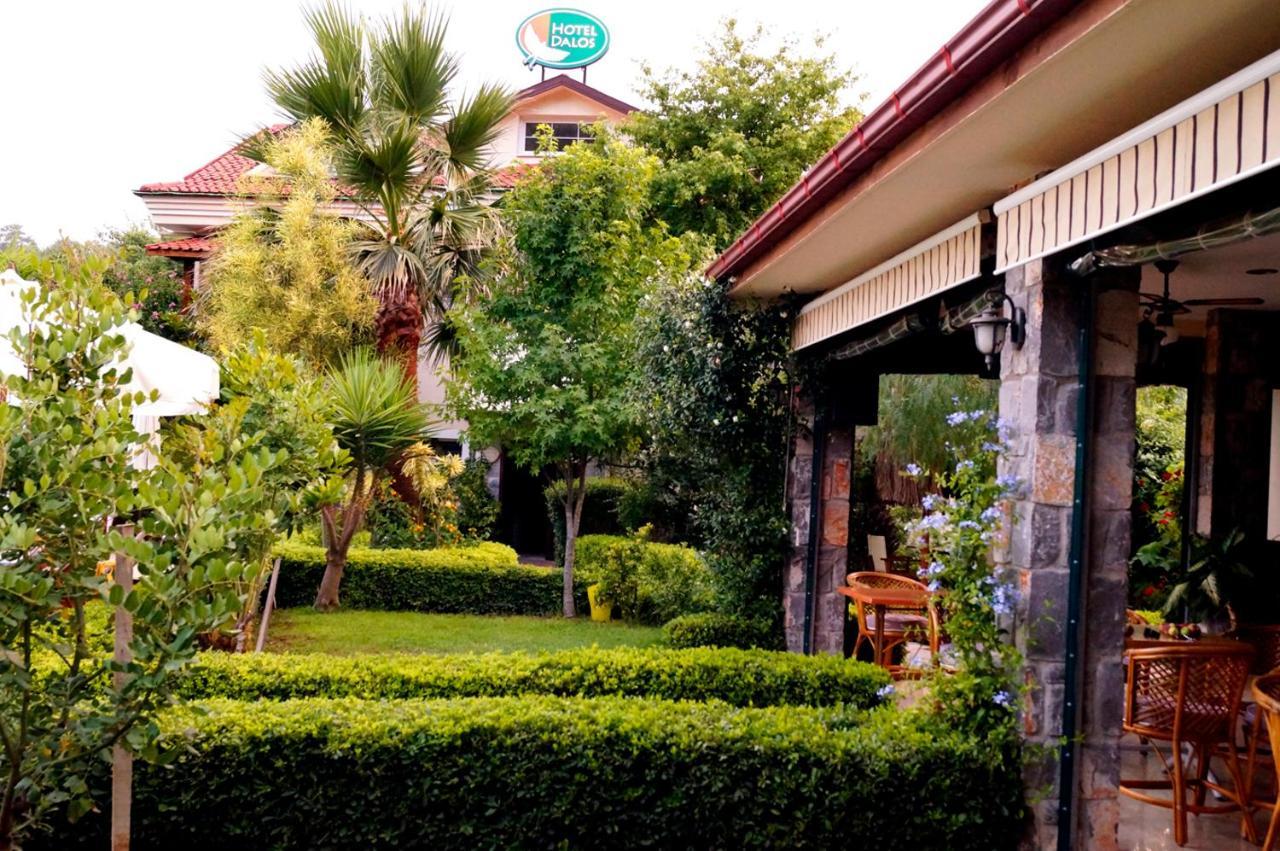 Hotel Dalos Гьочек Екстериор снимка